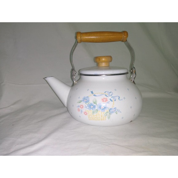 Corning Country Cornflower print Lincoln ware kettle